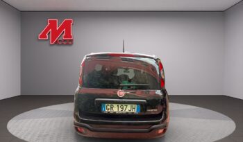 Fiat Panda HYBRID Cross pieno