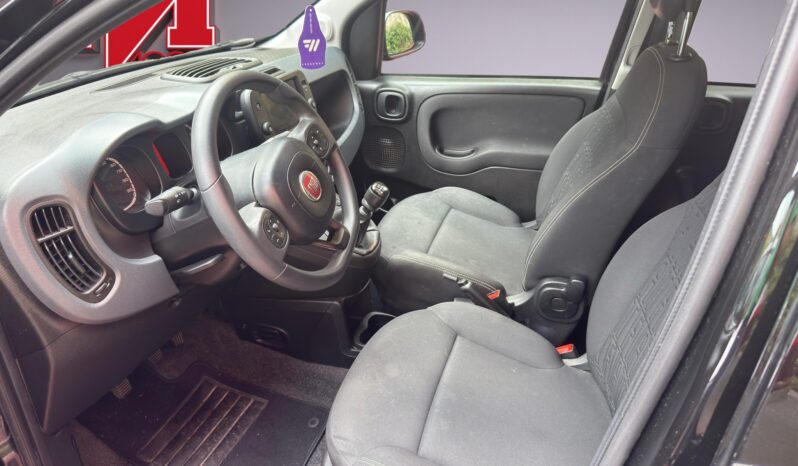 Fiat Panda HYBRID Cross pieno