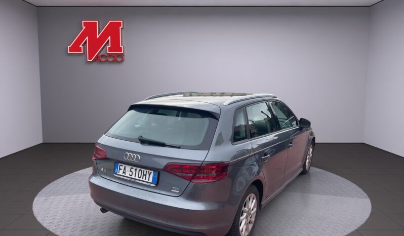 AUDI A3 SPB 1.6 TDI ultra Attraction pieno