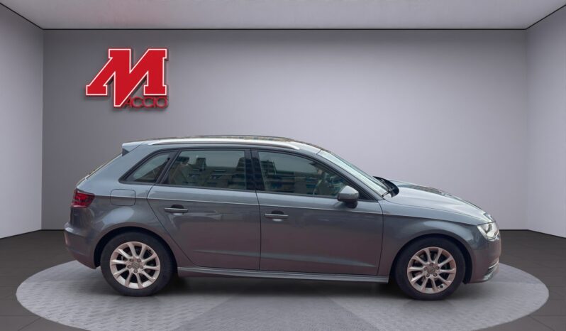 AUDI A3 SPB 1.6 TDI ultra Attraction pieno