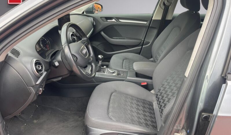 AUDI A3 SPB 1.6 TDI ultra Attraction pieno