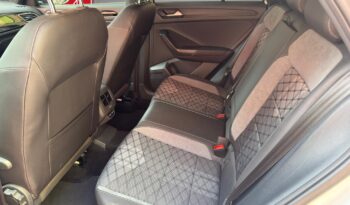 VOLKSWAGEN T-Roc 1.0 TSI R-Line pieno