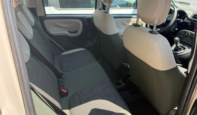 Fiat Panda Trekking 900CC 85 CV pieno