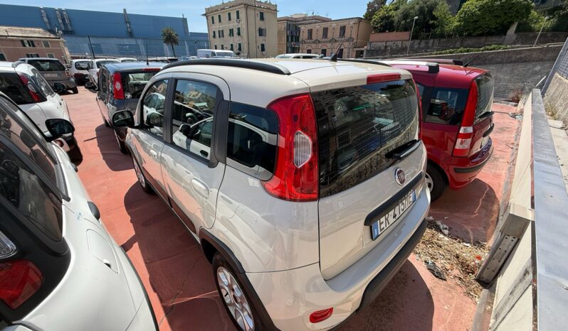 Fiat Panda Trekking 900CC 85 CV pieno