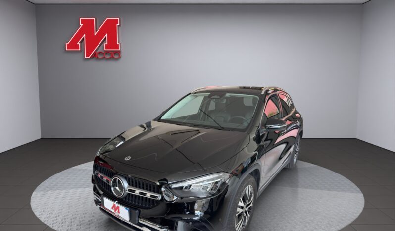 MERCEDES GLA 180 Automatic Progressive Advanced Plus pieno