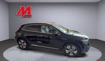 MERCEDES GLA 180 Automatic Progressive Advanced Plus pieno