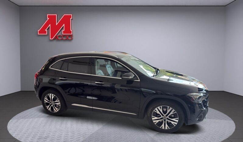 MERCEDES GLA 180 Automatic Progressive Advanced Plus pieno