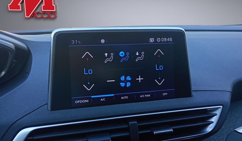 Peugeot 3008 ALLURE 130 CV pieno