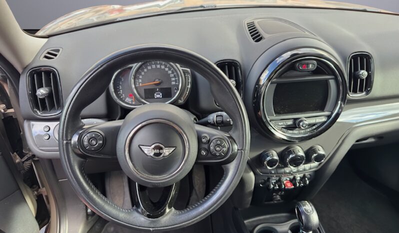 Mini 2.0 Cooper D Countryman ALL4 pieno