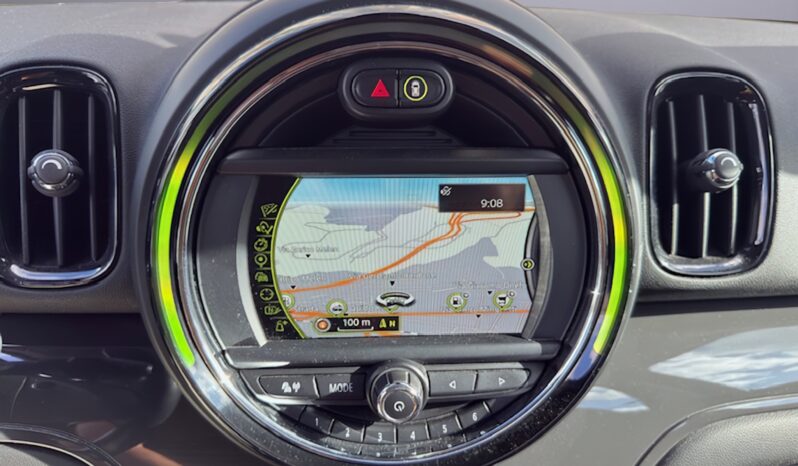 Mini 2.0 Cooper D Countryman ALL4 pieno