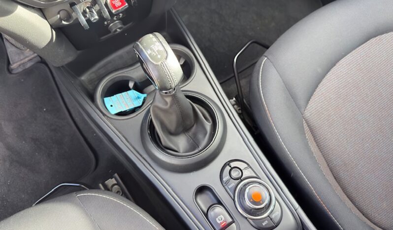 Mini 2.0 Cooper D Countryman ALL4 pieno