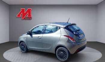 Lancia Ypsilon IBRIDA gold 1000 70 cv pieno