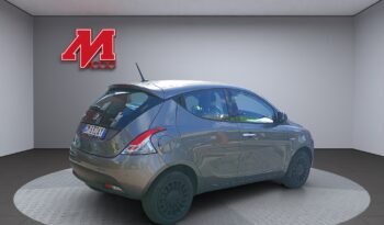 Lancia Ypsilon IBRIDA gold 1000 70 cv pieno