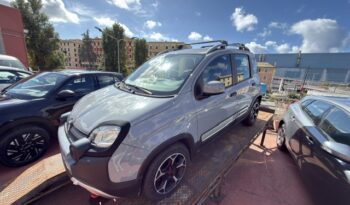 Fiat PANDA CROSS HYBRID 1000 pieno